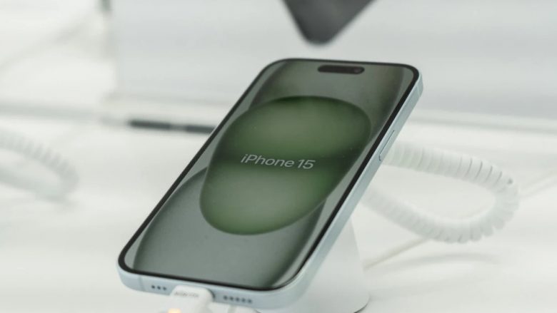 Apple mendon se 128 GB është “shumë hapësirë ​​ruajtëse”