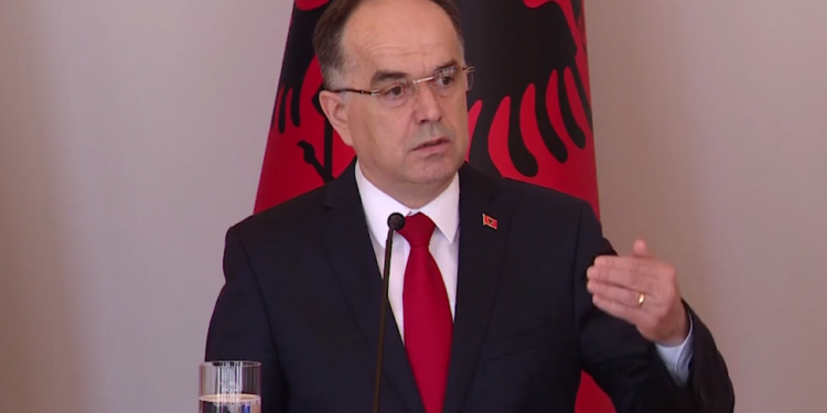 Begaj: Kosova të dëgjojë më shumë këshillat e SHBA-së dhe BE-së
