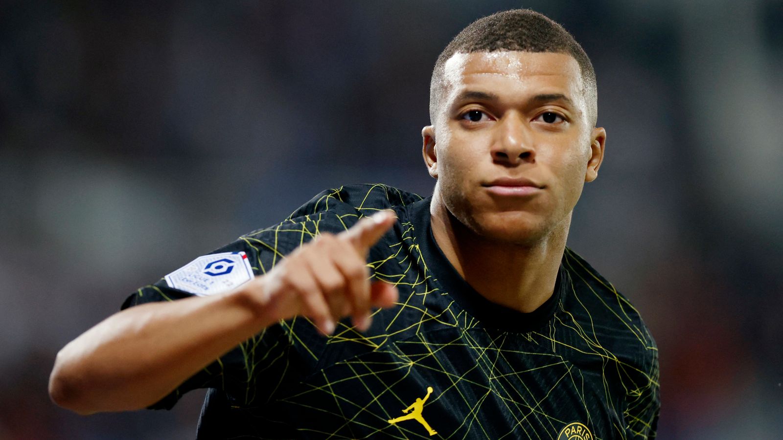 Mediat spanjolle zbulojnë gjithçka/ Kylian Mbappe sulmuesi kryesor te Real Madrid
