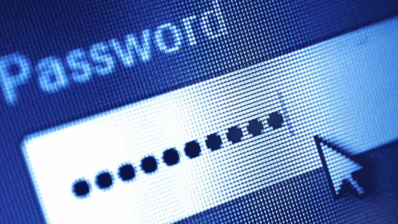 Jo më “12345”: Mbretëria e Bashkuar ndalon fjalëkalimet e dobëta