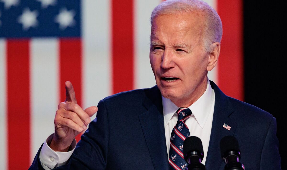 Biden kërkon që të ndalohet pushka AR-15 e cila u përdor për të kryer sulmin ndaj Trumpit