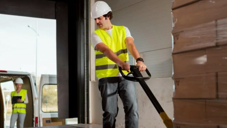 Në Greqi hyn në fuqi ligji për javën gjashtëditore të punës për disa industri