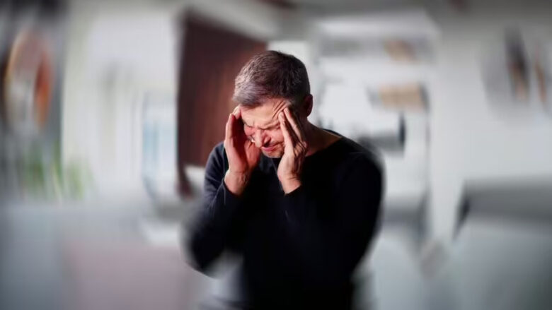 A ju ka ndodhur sikur bota “të jetë rrotulluar rreth jush”? Ka një shpjegim për këtë