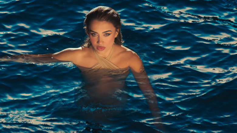 Melinda Ademi publikon këngën e re “Kjo verë”