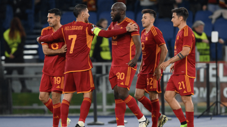 Roma pranë dy goditjeve të mëdha në sulm, një anësorë dhe një qendror