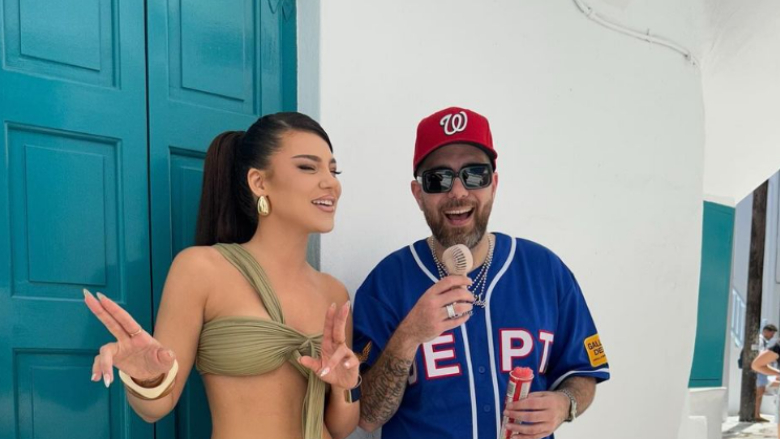 Dhurata Dora po vjen në bashkëpunim me artistin turk, Murda