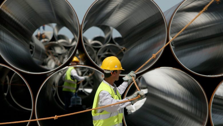 Shqiptarët të dytët në Evropë me orët më të gjata të punës