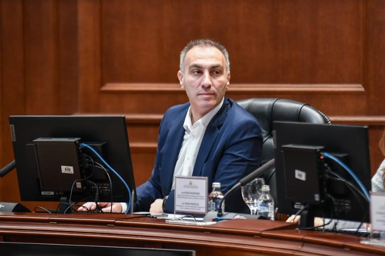 Artan Grubit i vazhdohet masa e arrestit shtëpiak