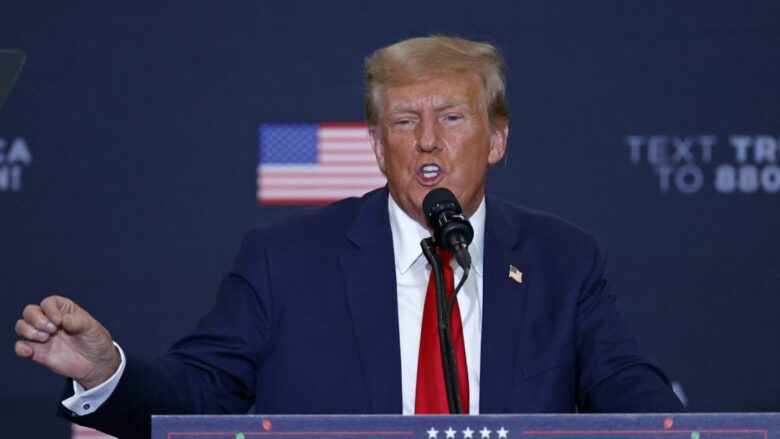 Donald Trump paralajmëron “Luftën e Tretë Botërore” në atë që po vlerësohet si “përpjekje e fundit për të ndalur rritjen e Kamala Harris”