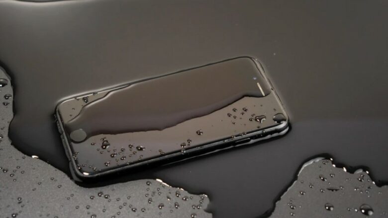 Harroni orizin, telefoni i lagur rregullohet nga “shpërthimi zanor”?