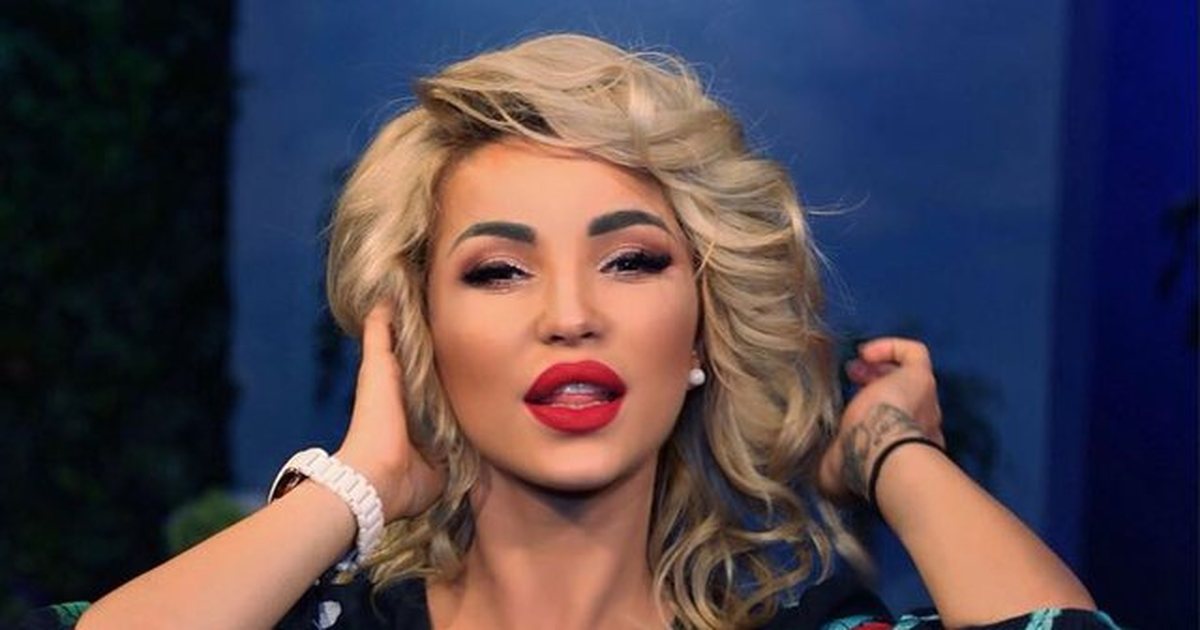 E veshur në bikini, Roza Lati nxjerrë në pah të pasmet