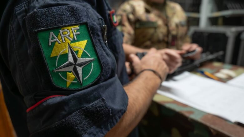 NATO tregon vendosmëri për ruajtjen e paqes në Ballkan, nis dislokimin e Forcës së Reagimit në Kosovë dhe Maqedoni të Veriut