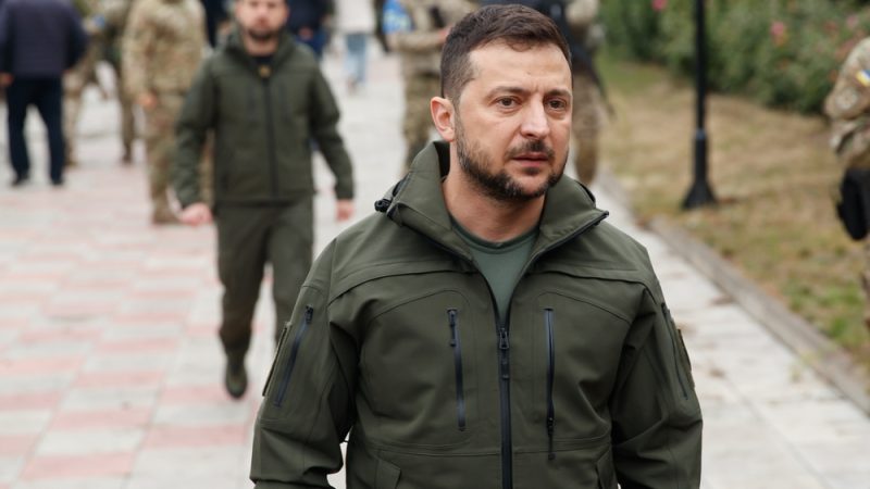Zelensky ndalon transitin e gazit rus përmes Ukrainës për të parandaluar mashtrimet në tregun evropian