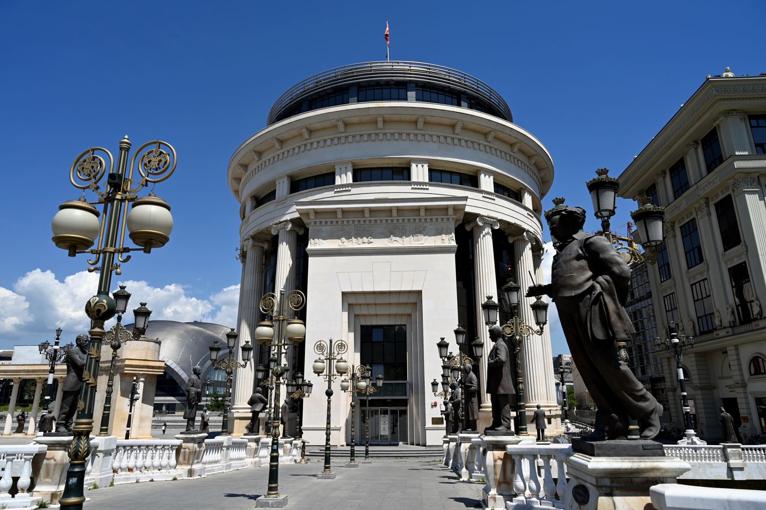 PTHP: Mickoski ende nuk është thirrur për të dhënë deklaratë për rastin për vëzhgimin e tij