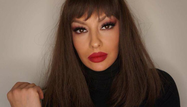 Adelina Ismaili përkujton Ibrahim Rugovën, emocionon me dedikim!