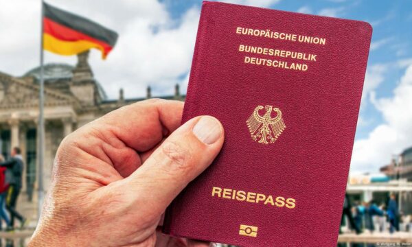 Gjermania ashpërson ligjin për azilin