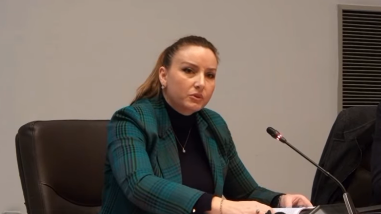 Komisioni për Politikë Sociale, Demografi dhe Rini për momentin pa kryetar, konstatohet dorëheqja e Ilire Dautit
