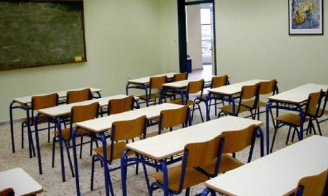 Pushimi dimëror nuk shtyhet, nxënësit kthehen në shkollë më 20 janar