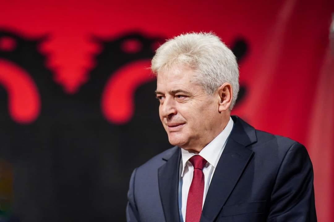 Ahmeti: Para një viti e gjysmë Maqedoninë e lash me kryeministër shqiptar