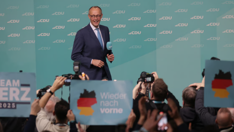 Kancelari i ardhshëm i Gjermanisë thotë se Evropa duhet “të arrijë pavarësinë” nga SHBA