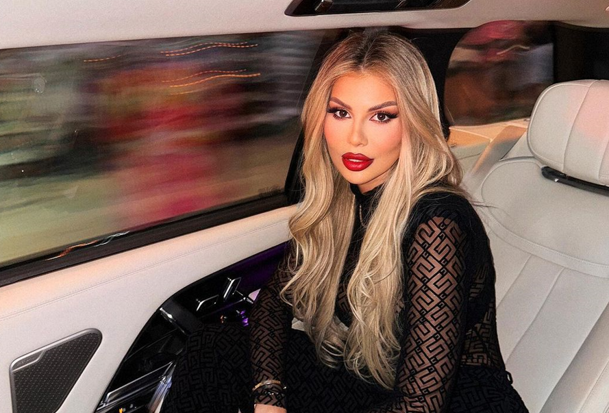 Luana Vjollca me postim enigmatik: E sheh hijen…