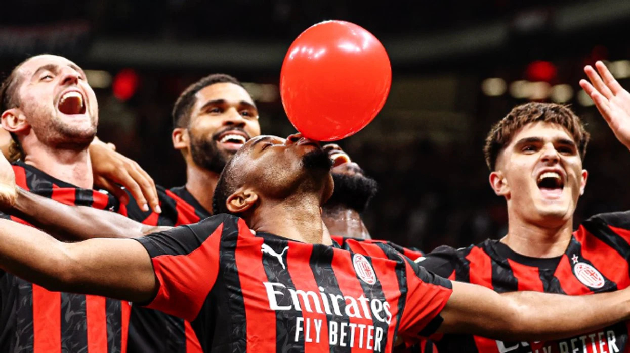 Milani kalon me lehtësi Leccen, Nkunku gjen golin e parë me kuqezinjtë