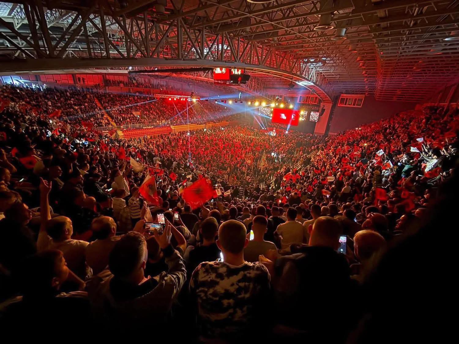 Bujar Osmani pas Konventës së AKI-së: “Populli iu përgjigj thirrjes sonë për referendum – mos guxoni të prekni dinjitetin e tyre”