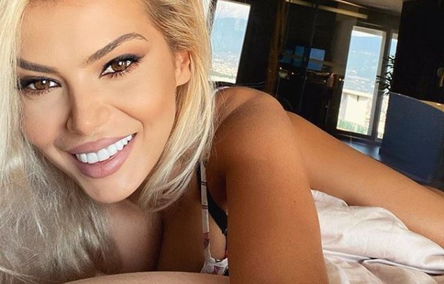 Marina Vjollca përballet me një incident në Milano, i ndodh e papritura