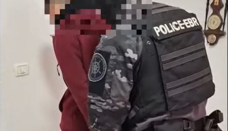 Aksion policor në Shkup – arrestohen shtetas turq dhe uzbekë për falsifikim të lejeve të qëndrimit dhe dokumenteve të tjera zyrtare