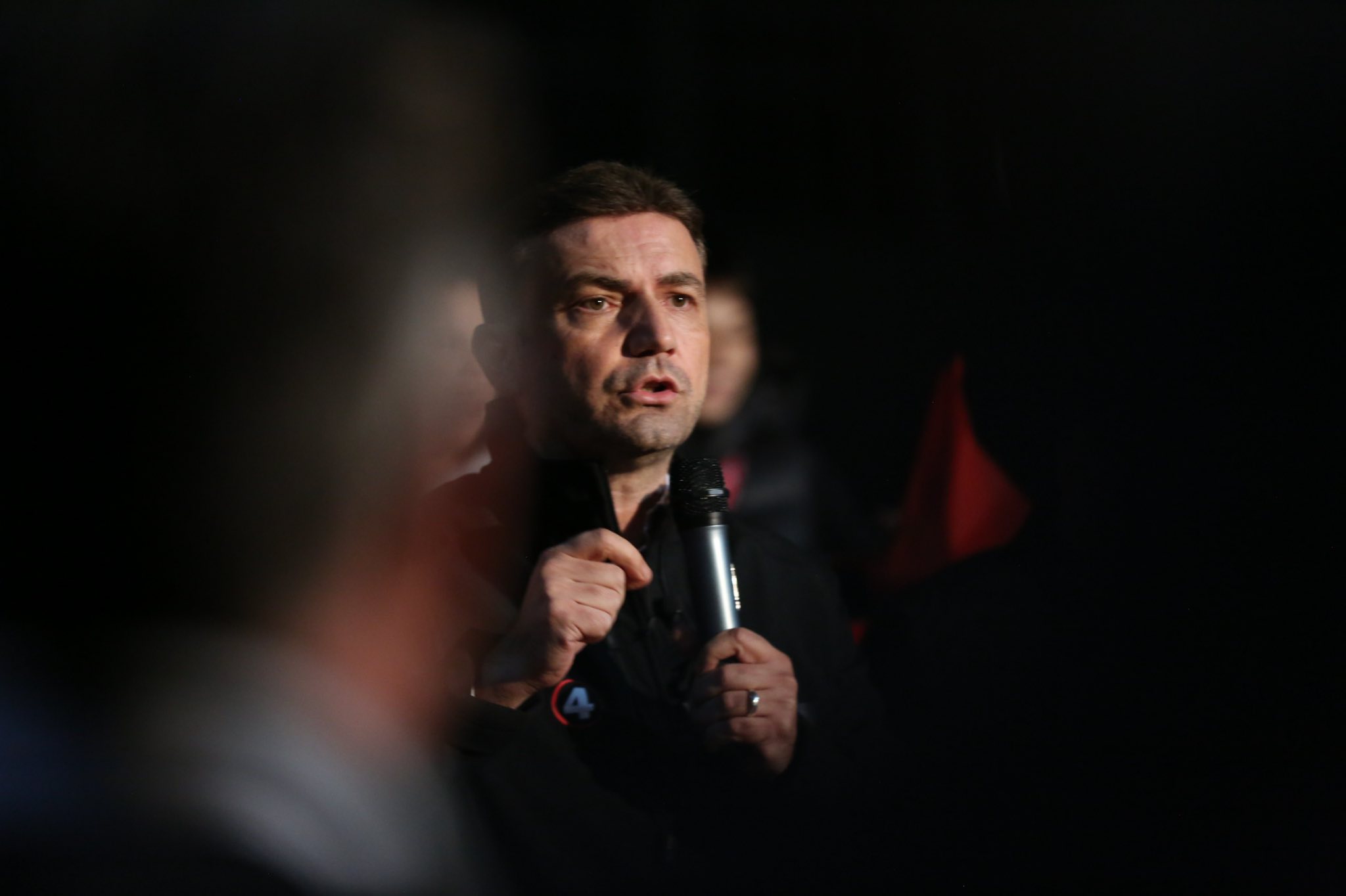 Bujar Osmani me thirrje: Mos lejoni të na fshijnë identitetin, koha është për mobilizim masiv