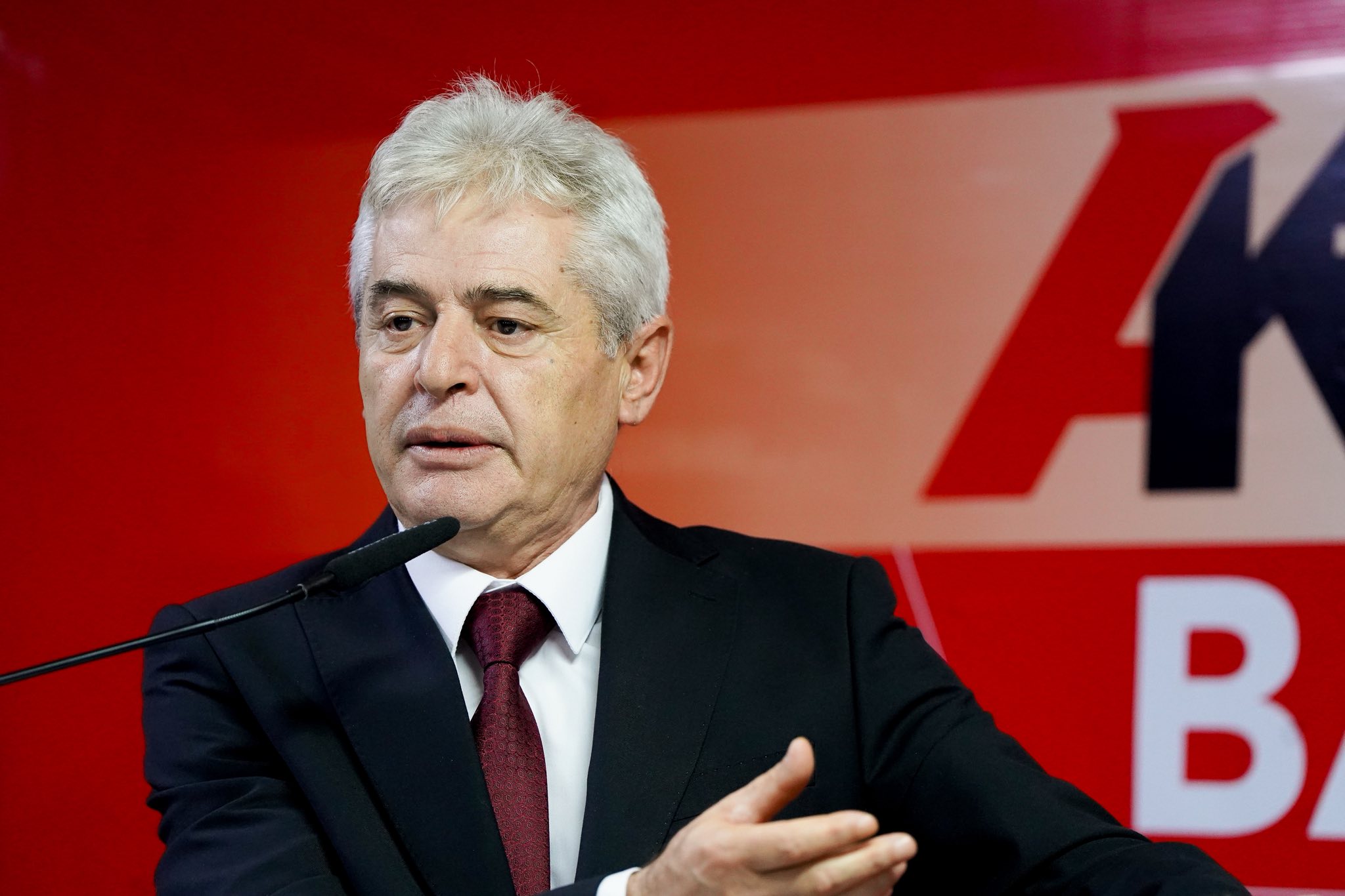 Ahmeti: Më 19 tetor nuk ka zgjedhje lokale, por referendum kombëtar