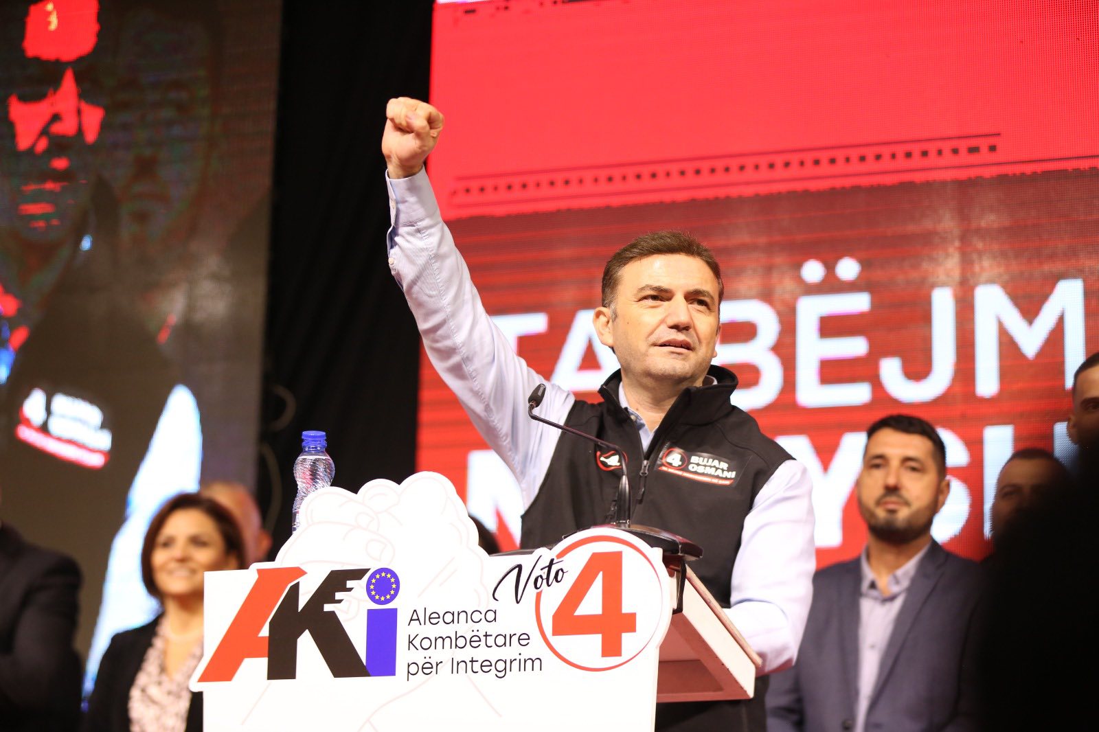 Bujar Osmani pas tubimit në Çair: Ju falënderoj nga zemra! Më 19 tetor votoni për ndryshimin! Bashkë për Çairin e ri