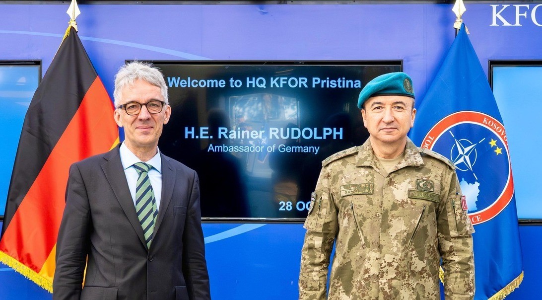 Ambasada gjermane: KFOR-i shtyllë kyçe e sigurisë në Ballkan