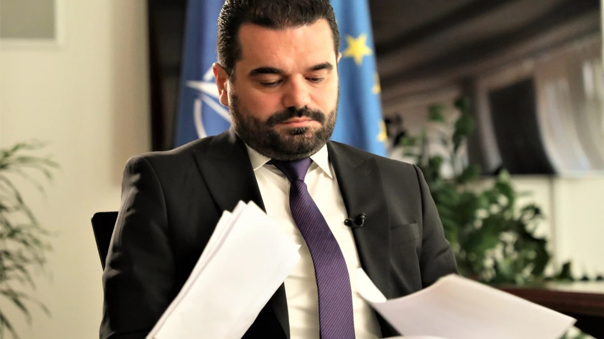 Lloga: Kam denoncuar në MPB personat dhe profilet që kanë përdorur gjuhë urrejtjeje, dhune dhe racizmi