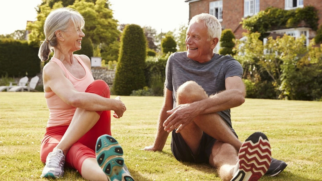 Mbi 60 vjeç? Sekreti i tai chi që ju bën të ndiheni më të rinj