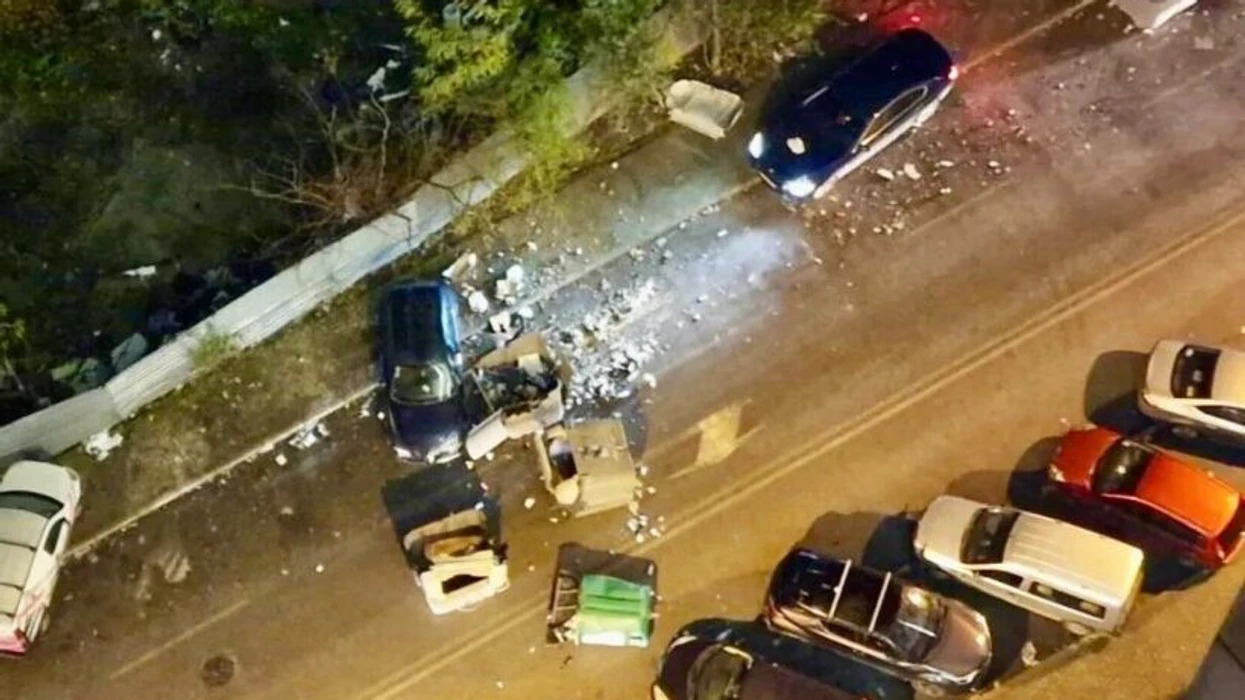 MPB: Privohet nga liria shtetasi turk në Shkup, goditi me veturë disa kontejner