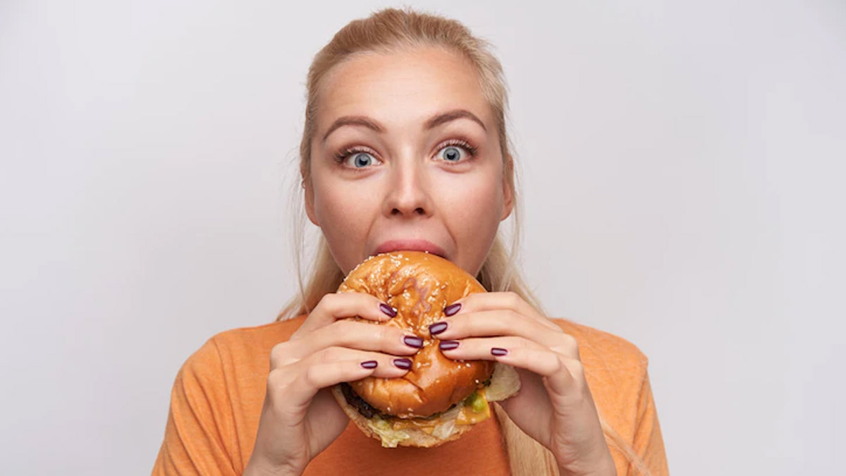 Pse stresi na shtyn drejt ushqimit të yndyrshëm? Zbuloni mënyrën befasuese si ta neutralizoni këtë dëm