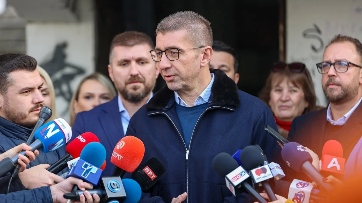 Mickoski nuk leshon pe për “Safe City”: Nëse duhet edhe Qeveria të bie, jam i përgatitur për këtë rrezik