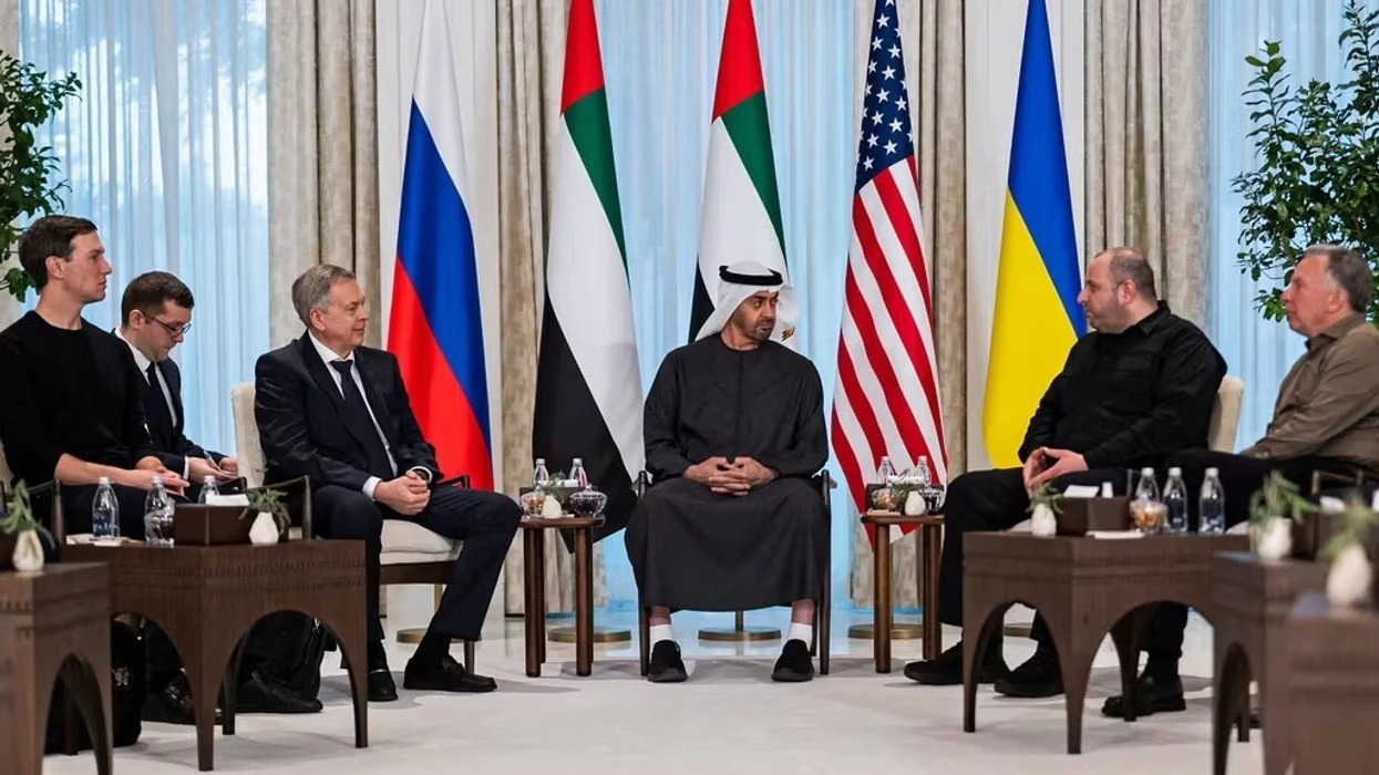 Kievi dhe Moska gati të zhvillojnë më shumë bisedime ballë për ballë, ndërsa SHBA-të përshëndetin 'hapin e madh' përpara