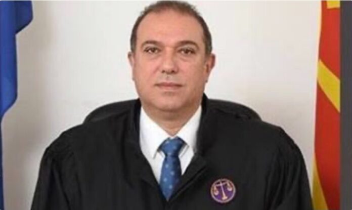 “Zhduket” gjyqtari Ristov, nuk ka masa kujdesi ndaj tij