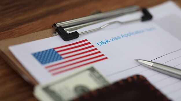 Të përshirë edhe Kosova e Shqipëria – çfarë dihet rreth pezullimit të vizave për imigrantët nga 75 vende nga SHBA-të?