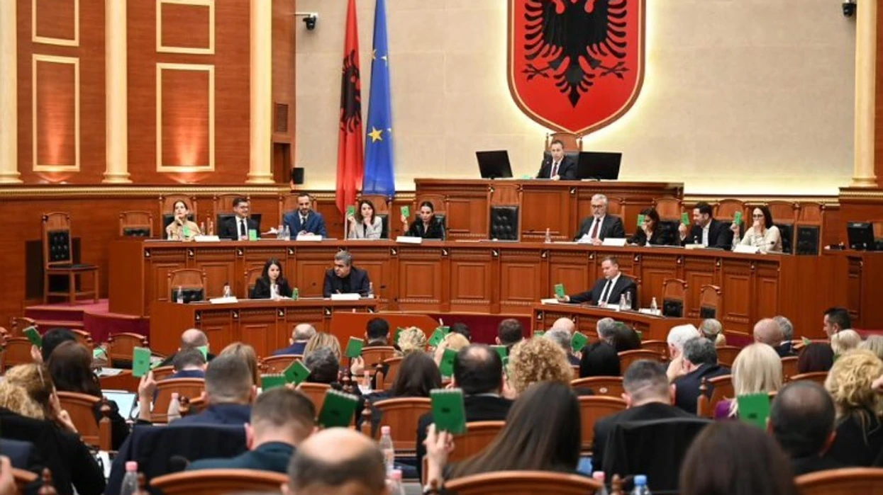 Parlamenti miraton me 85 vota ndryshimet në Kodin Penal