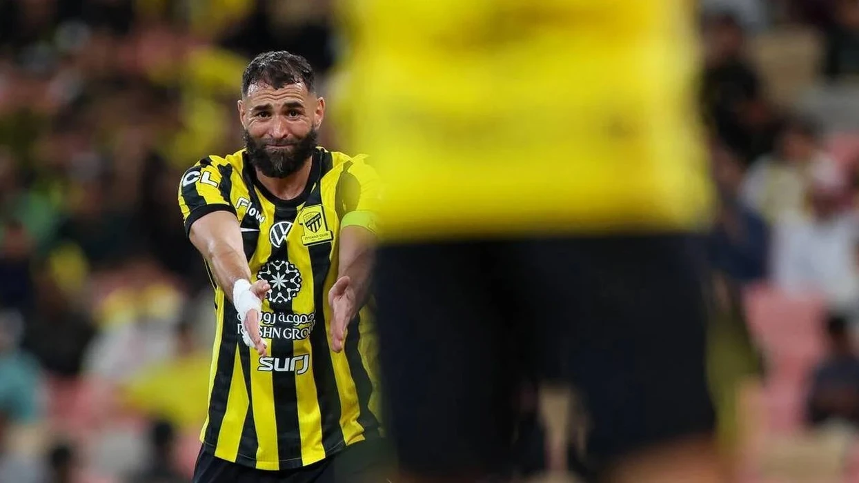 Benzema i del kundër klubit: Oferta e njëjtë, ose nuk luaj më