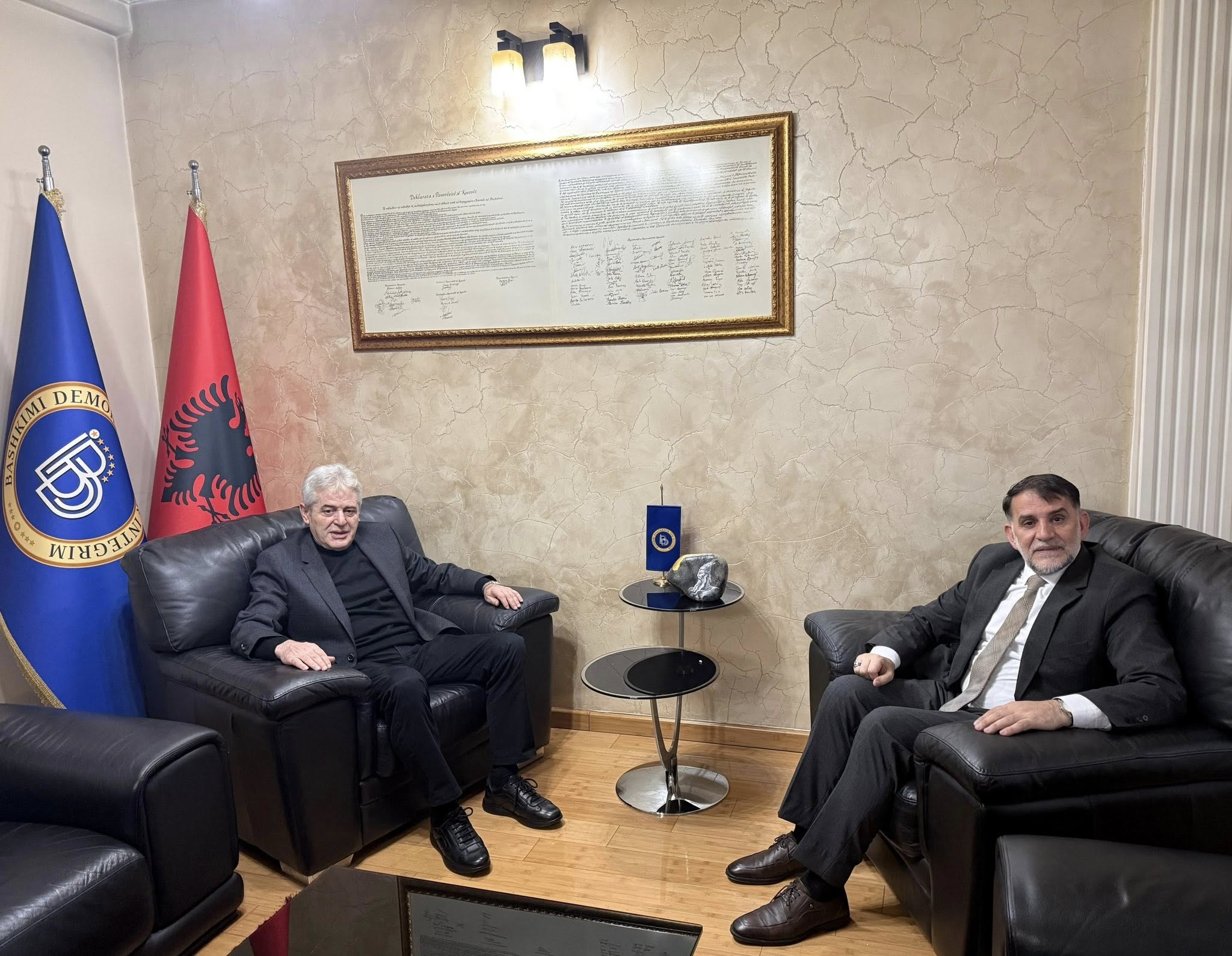 Salih Murat takon Ali Ahmetin, në fokus sundimi i ligjit dhe integrimi evropian