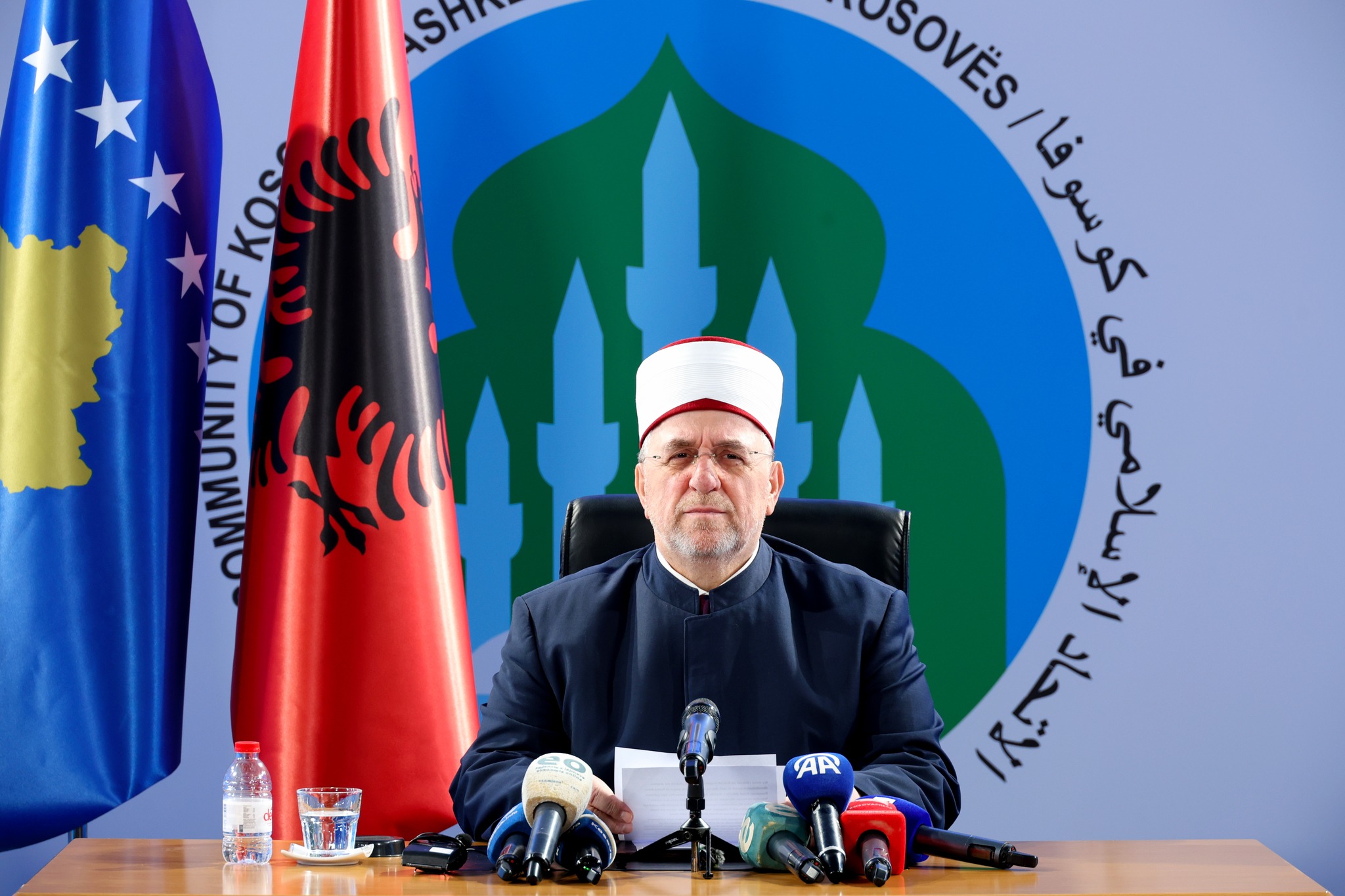 Mesazhi i Tërnavës për muajin e Ramazanit: Dashuria ndaj fesë dhe ndaj atdheut nuk janë në kundërshtim