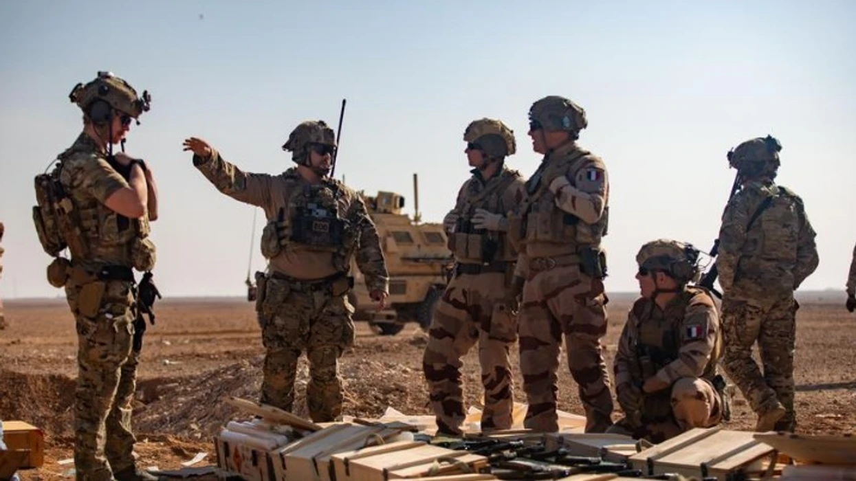 Irani paralajmëron për sulme ndaj hoteleve që strehojnë ushtarë amerikanë